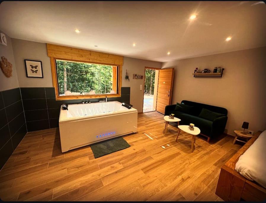 Jacuzzi En Foret L'Esperou Bagian luar foto